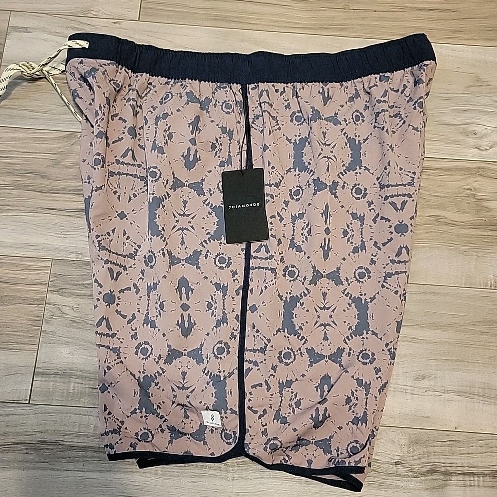 7 Diamonds Core Active Shorts Mens XXL Black‎ Purple Geometric AOP NEW